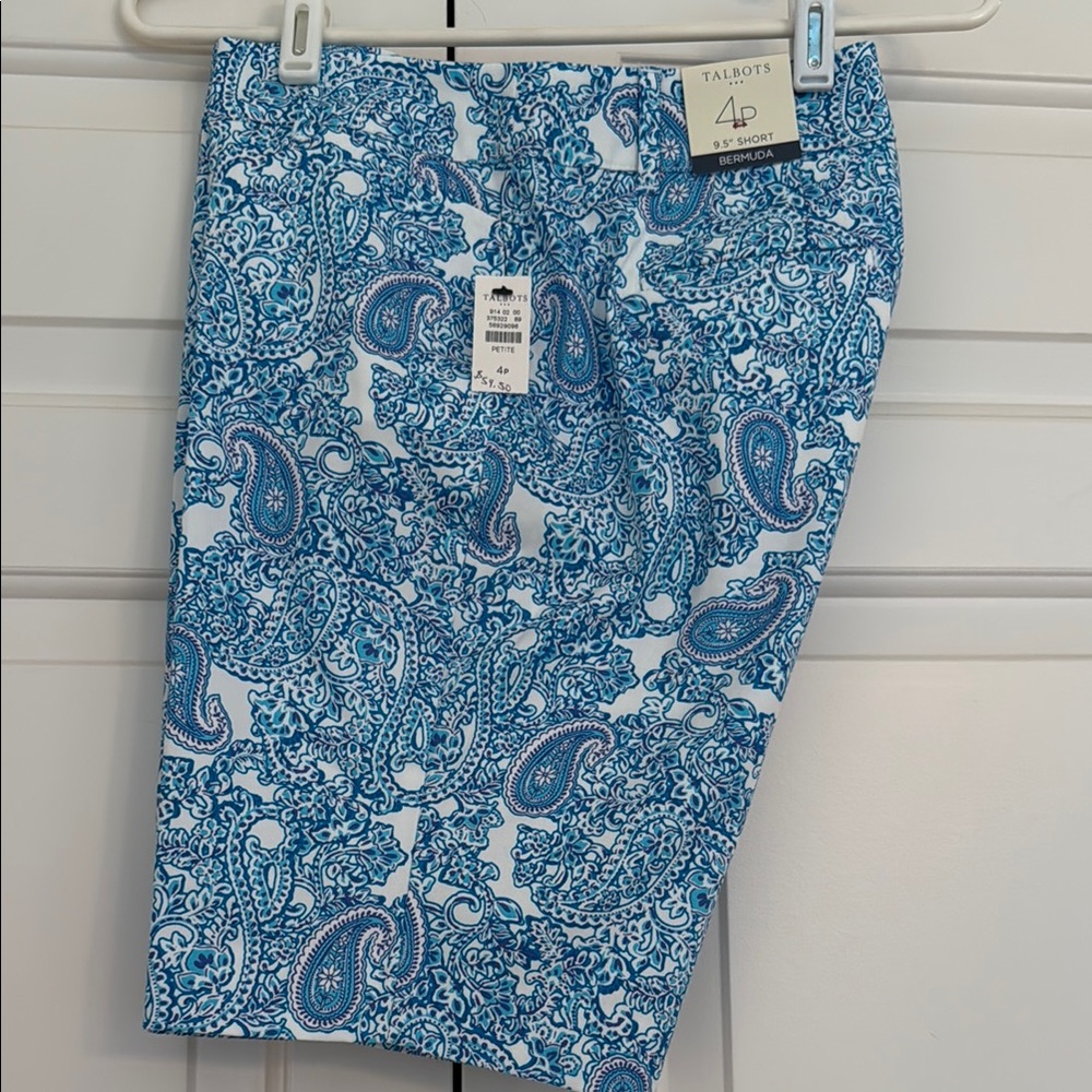 Talbots 9.5” Bermuda shorts